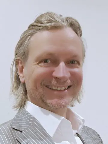 Oliver Roeber